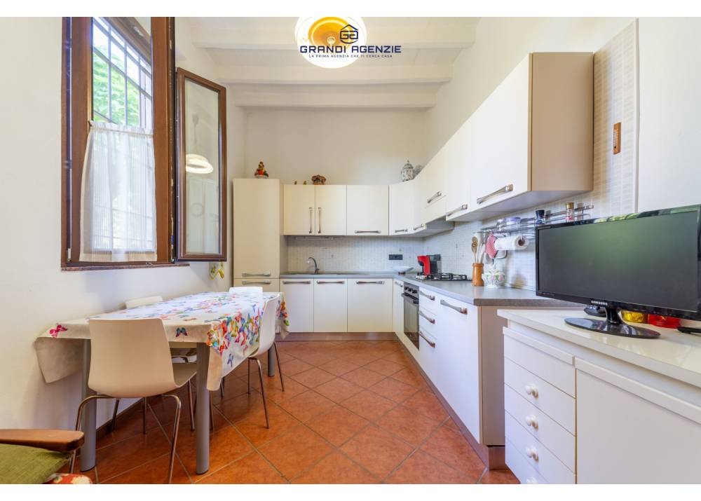 Vendita Casa Indipendente a Parma quadrilocale  di 180 mq